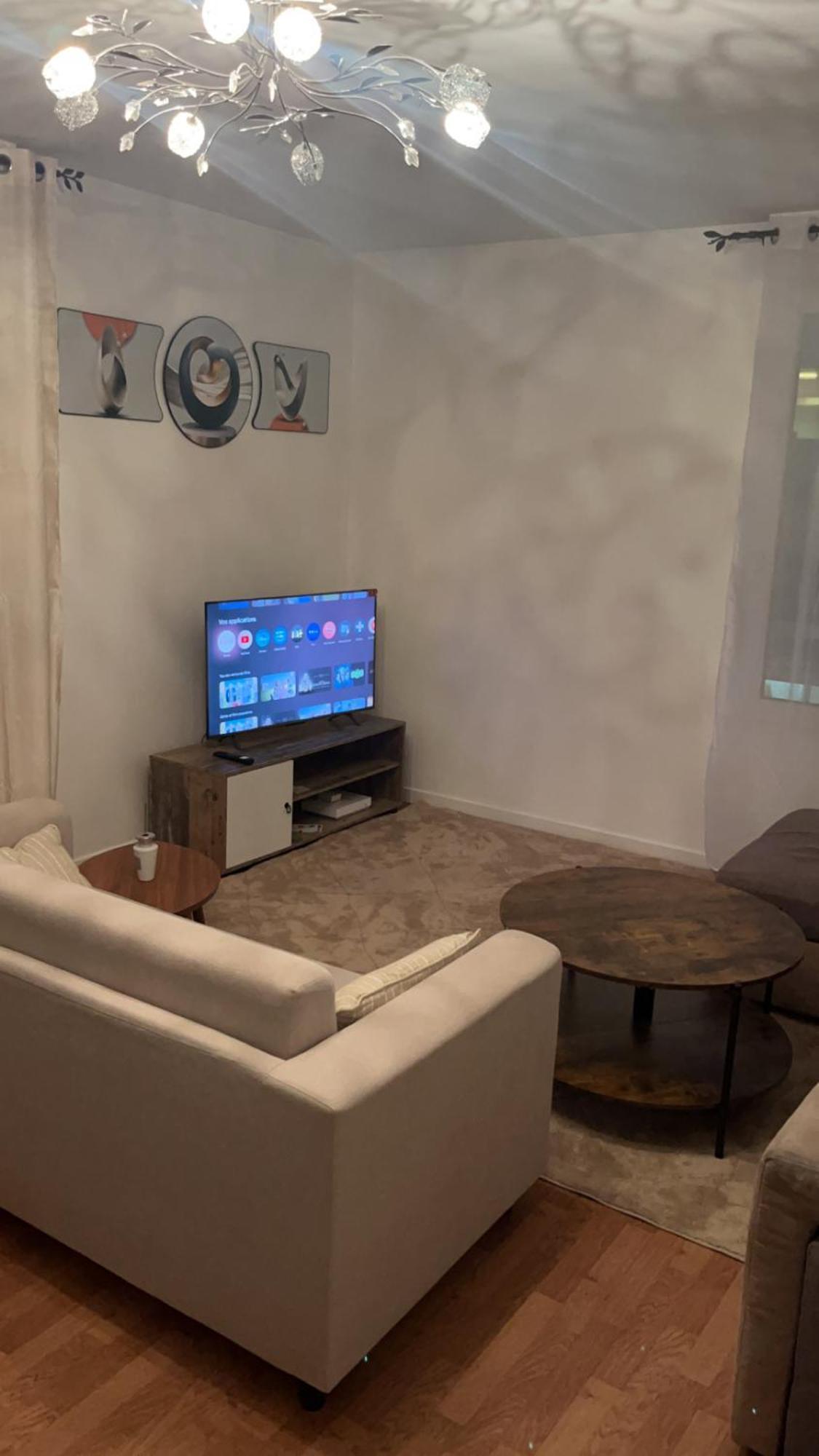 Appartement 2 Chambres Et Salon Proche Paris Sevres Ngoại thất bức ảnh